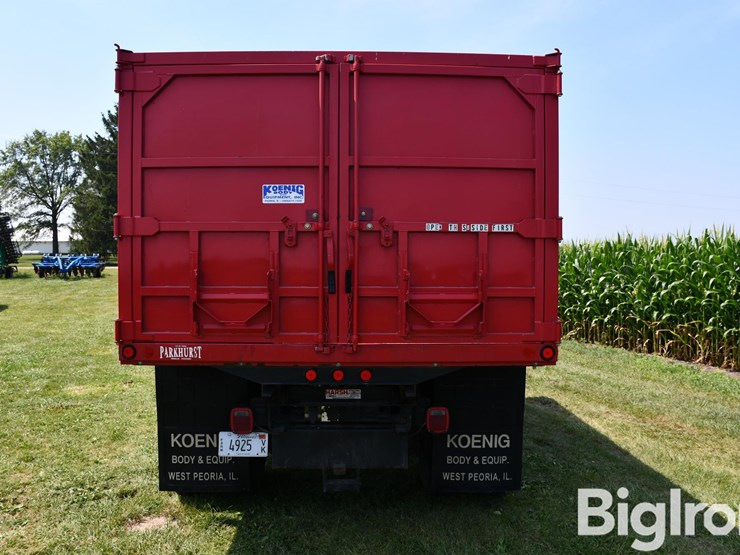 2004-international-durastar-4300-image-6