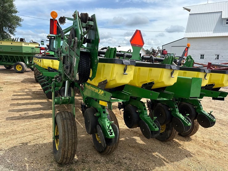 john-deere-1770nt-image-4