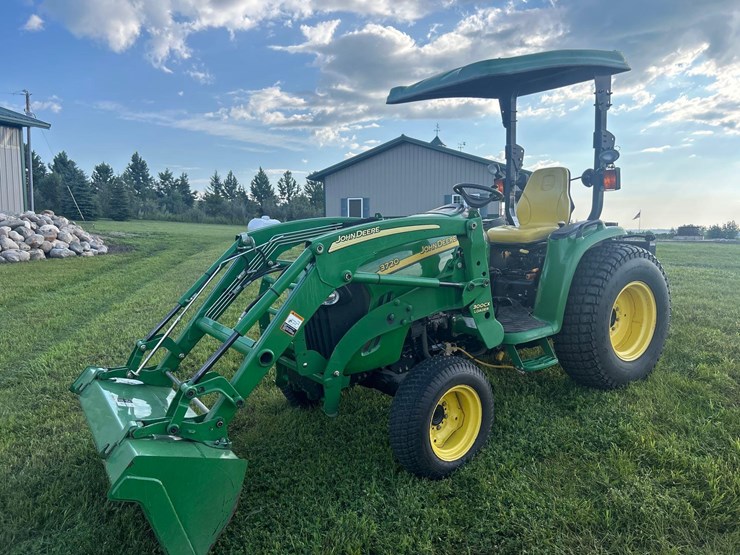 2005-john-deere-3720-image-1