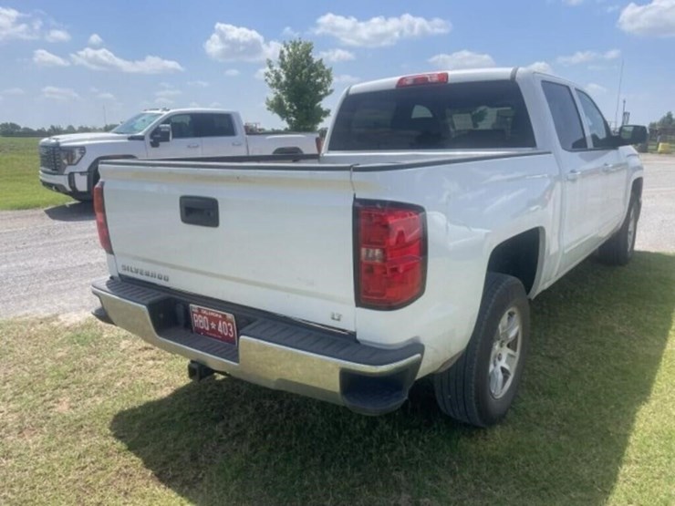 2015-chevrolet-silverado-1500-lt-image-11