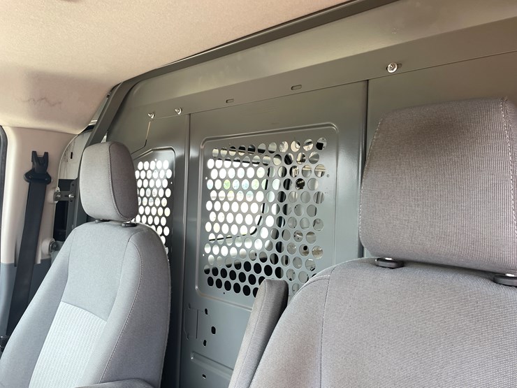 2015-ford-transit-image-85