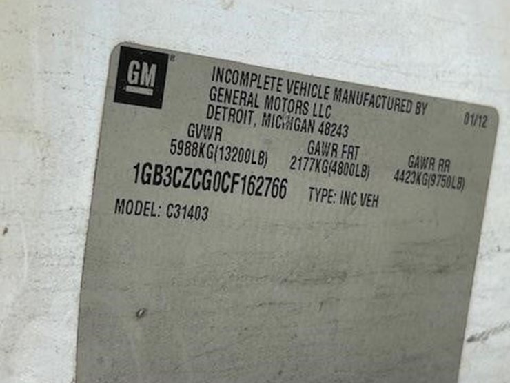 2012-chevrolet-silverado-3500hd-image-7