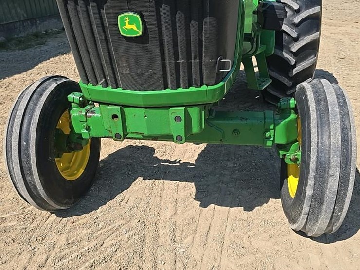 2015-john-deere-5065e-image-49