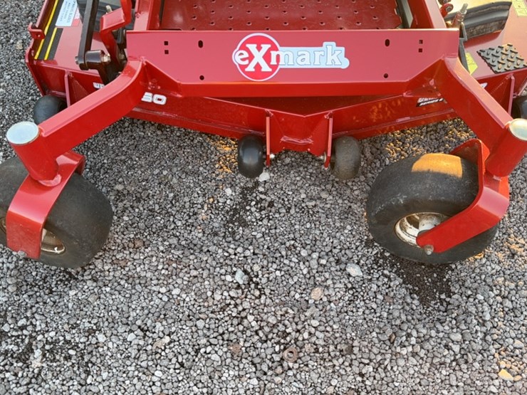 #3083-•-exmark-lazer-z-x-series-zero-turn-mower-image-4