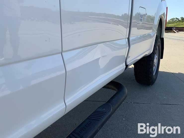 2017-ford-f350-xl-image-18