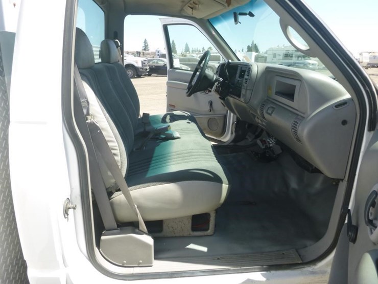 2000-gmc-3500-image-20