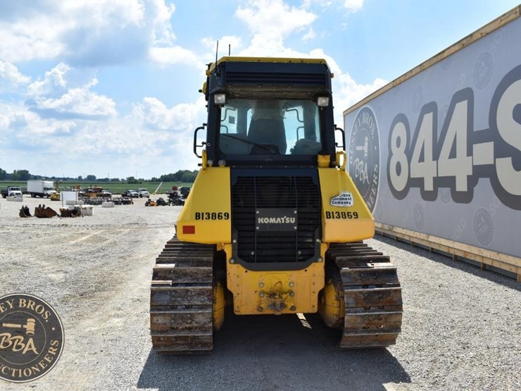 2014-komatsu-d51exi-22-image-12
