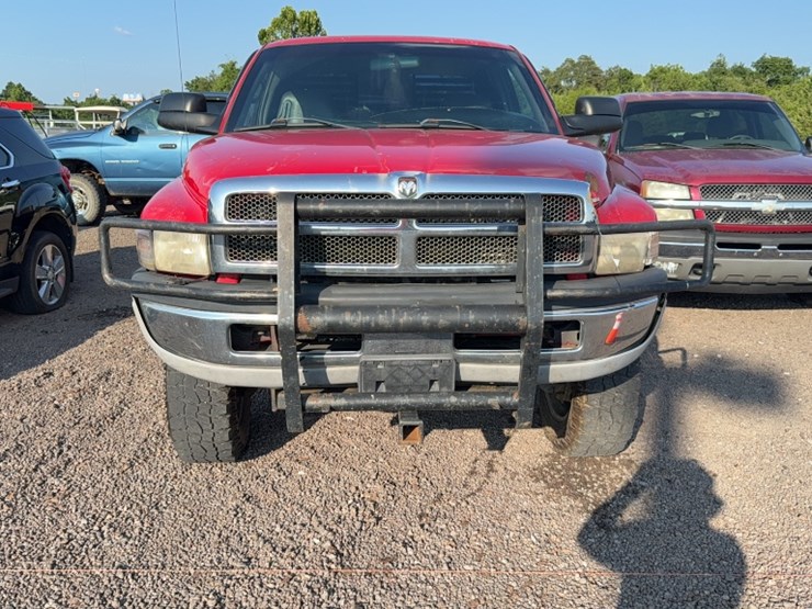 2001-dodge-ram-2500-image-2