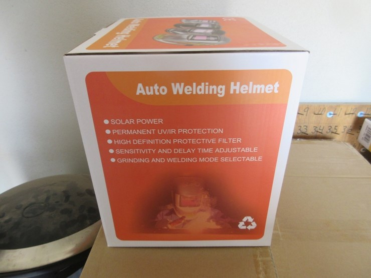 lot-of-new-unused-auto-darkening-welding-helmet-image-2