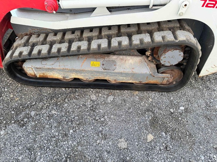 2021-takeuchi-tl6r-image-23