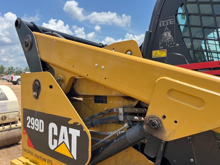 caterpillar-299d-image-24