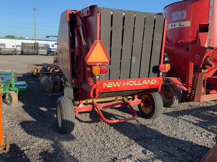 new-holland-638-image-6