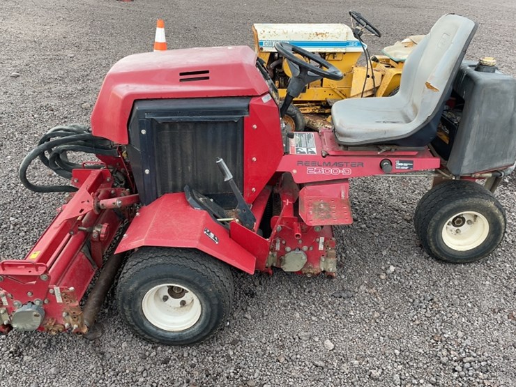 toro-reelmaster-2300d-image-9
