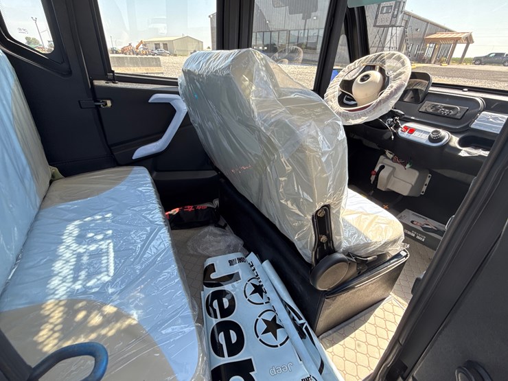#31-•-unused-cv-mini-truck-inv#:-31227-image-23
