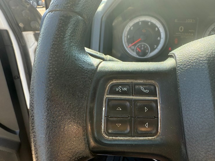 2015-dodge-ram-1500-image-50