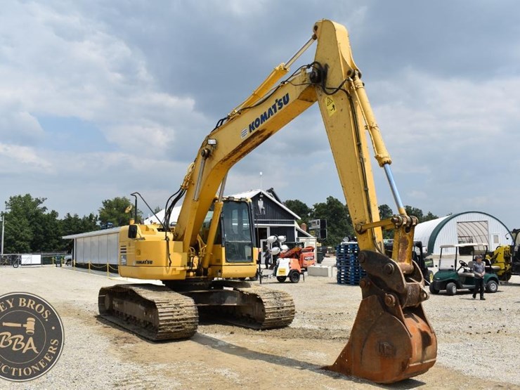 2012-komatsu-pc228us-lc-8-image-32