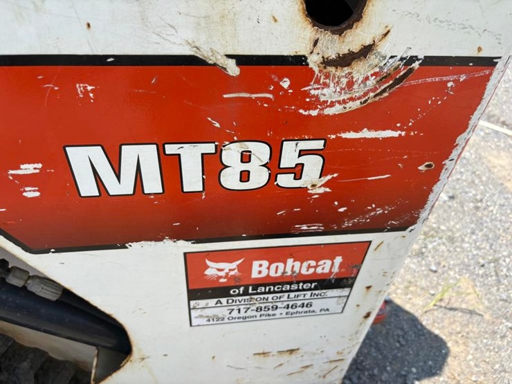 2017-bobcat-mt85-image-9