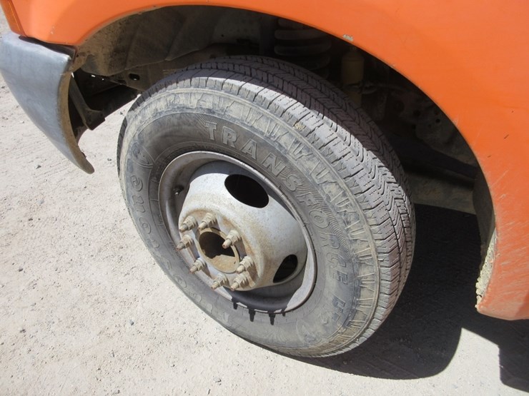 2000-ford-f350-image-15