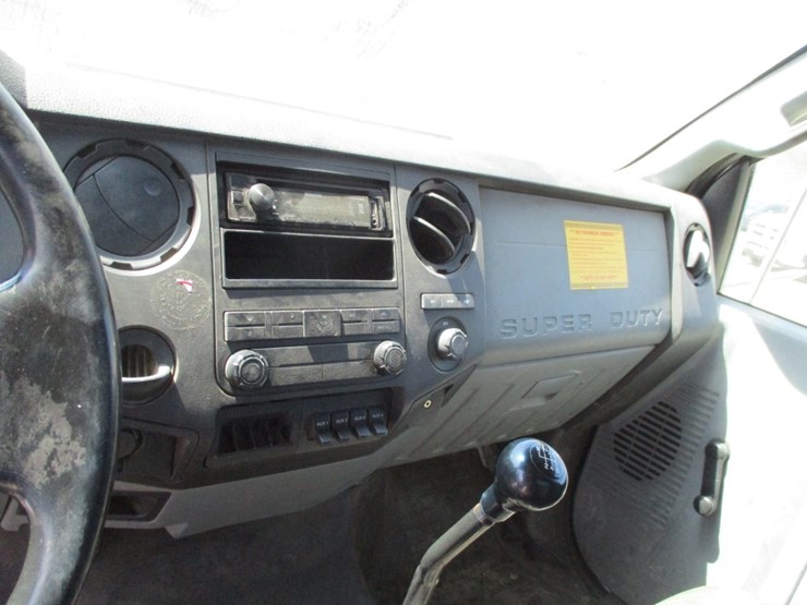 2007-ford-f750-xl-sd-image-8