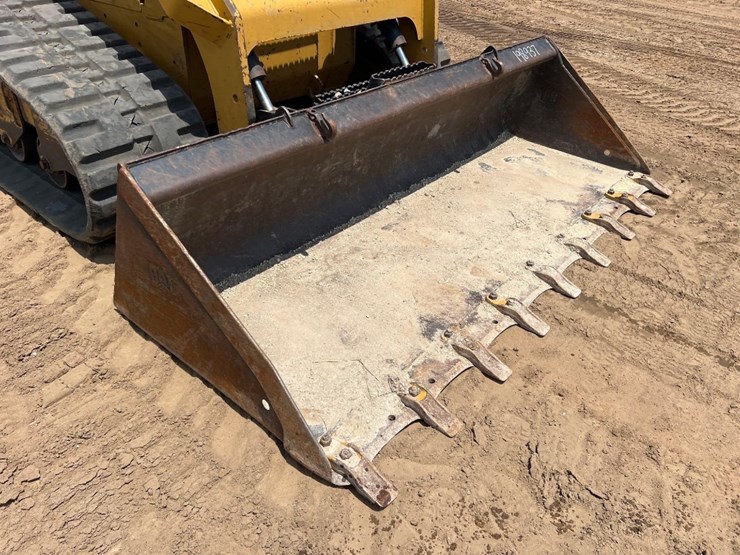 caterpillar-299d-image-17