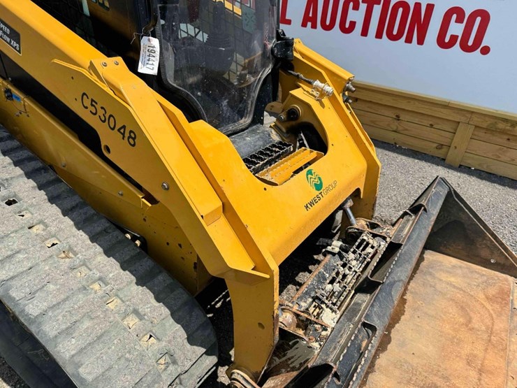 2022-caterpillar-299d3-image-41