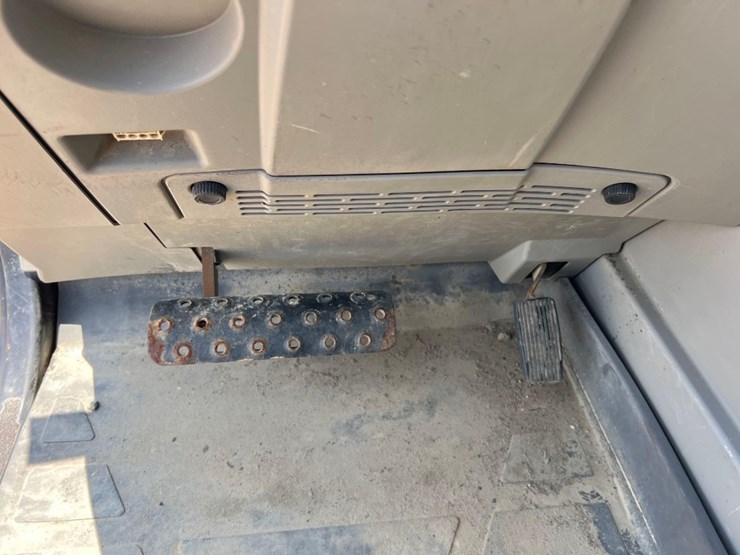 2019-caterpillar-tl1255d-image-34