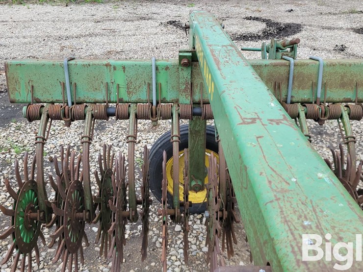 john-deere-400-image-19
