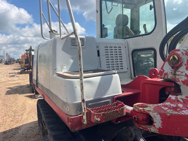 2004-takeuchi-tb175-image-19