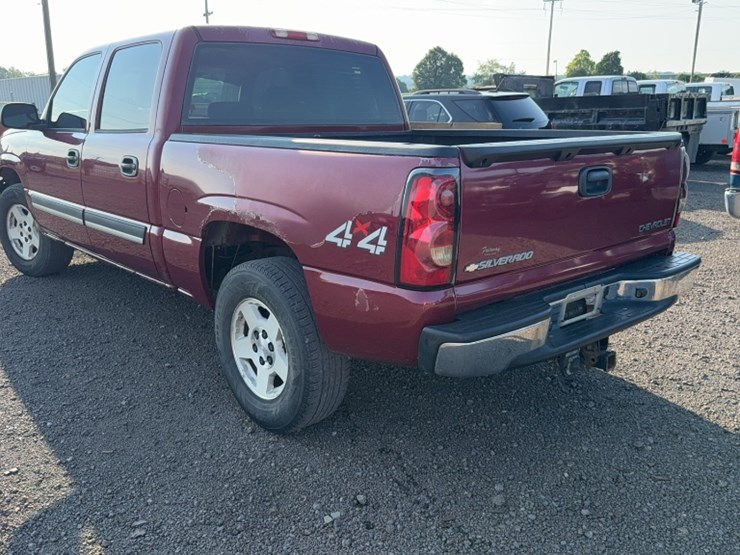 2005-chevrolet-1500-image-10