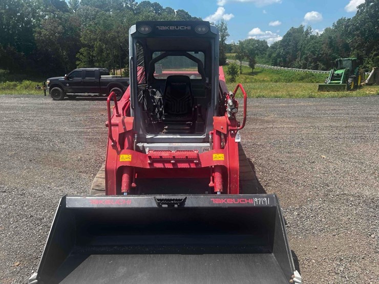 2021-takeuchi-tl12v2-image-8