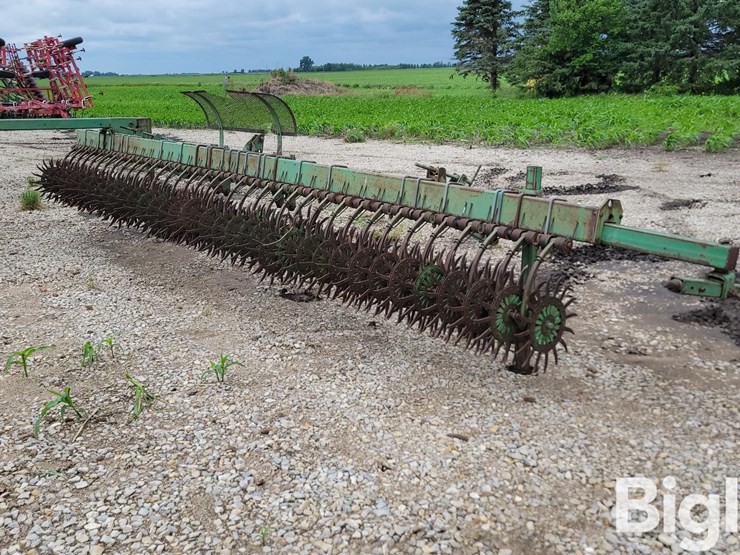 john-deere-400-image-3