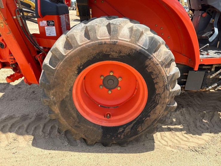 2005-kubota-l39-image-12
