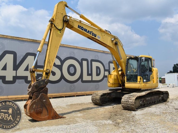 2012-komatsu-pc228us-lc-8-image-34