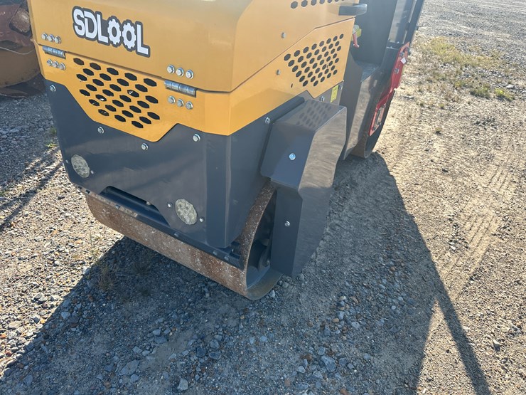 #96-•-2025-sdlool-sl1000-vibratory-compactor-inv#:-30306-image-11