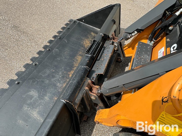 2019-case-tv450-image-11