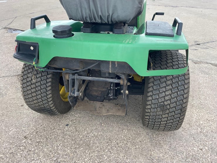 john-deere-425-image-8