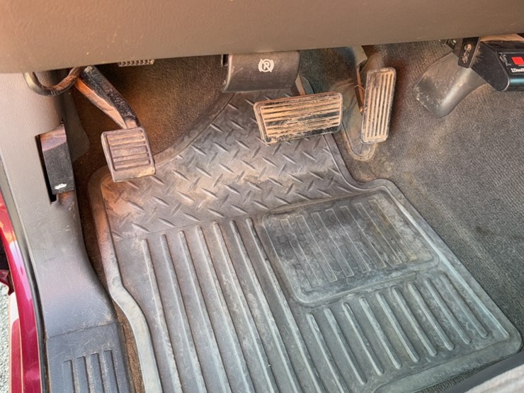 2005-chevrolet-1500-image-21