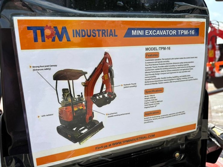 tpm-16-mini-excavator-image-9