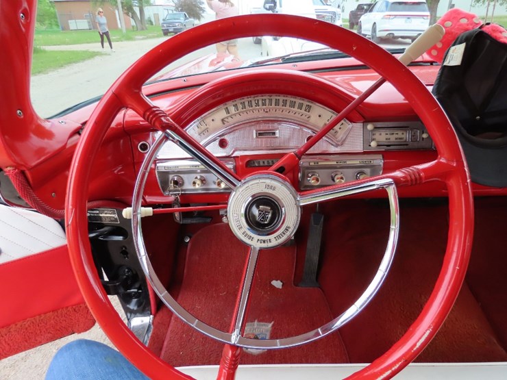 1958-ford-fairlane-500-skyliner-retractable-hardtop-image-24