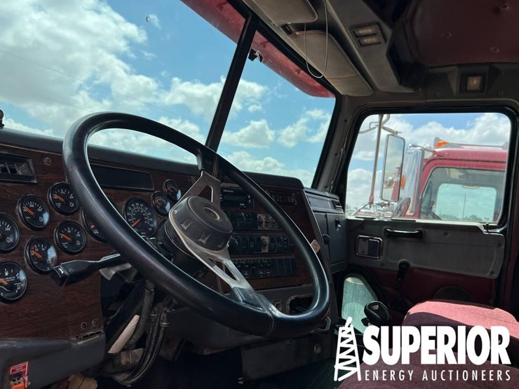 2012-western-star-4900-image-6