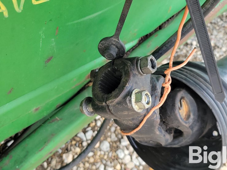 john-deere-893-image-10
