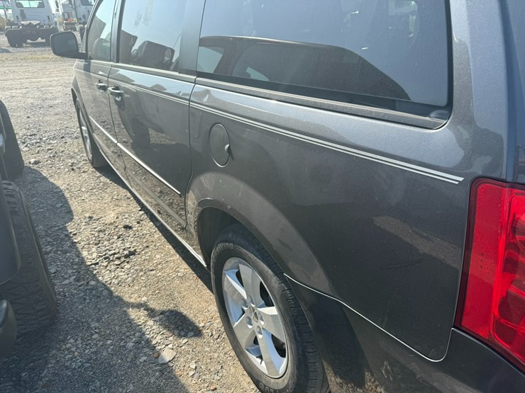 2006-dodge-grand-caravan-image-7
