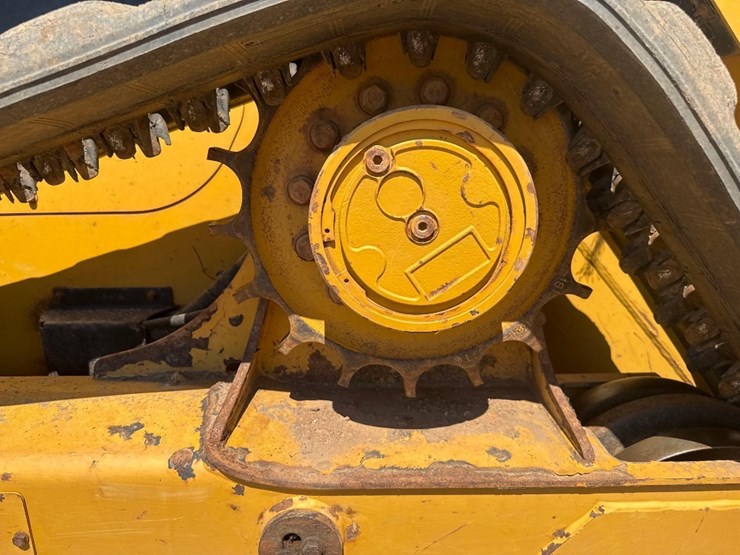 2017-caterpillar-299d2-xhp-image-16