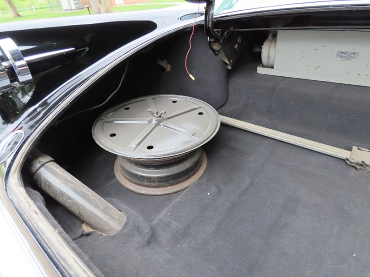 1959-chrysler-imperial-4dr-ht-image-26