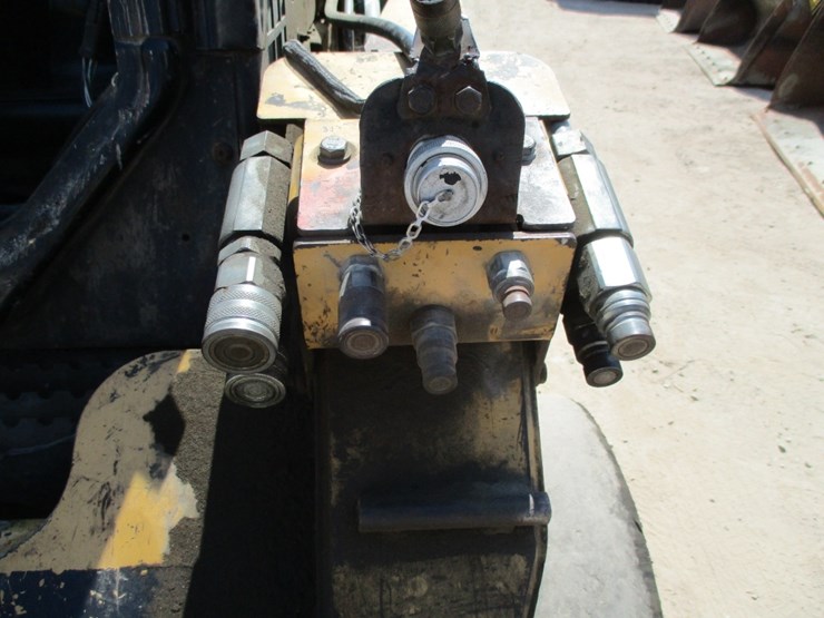 caterpillar-268b-image-16