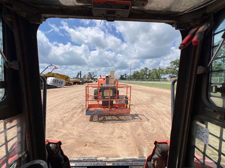 2018-kubota-svl95-2s-image-33