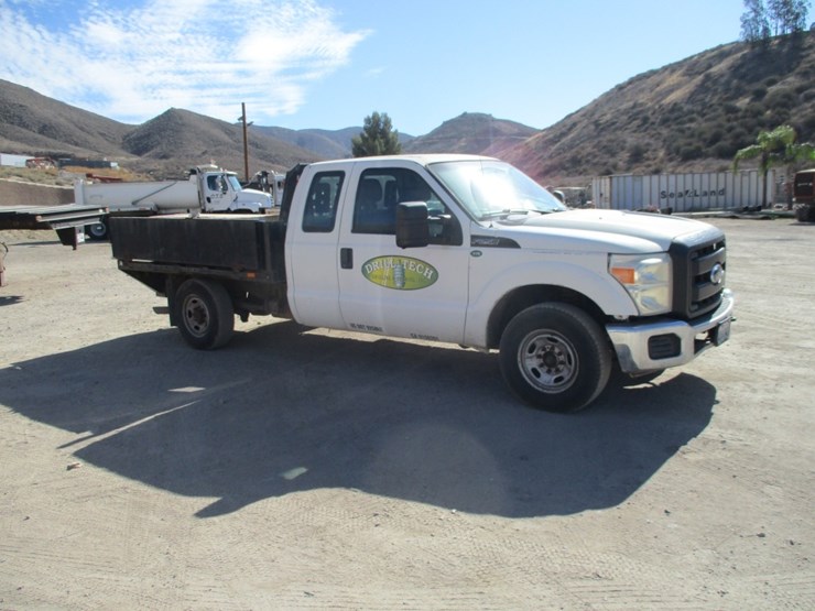 2015-ford-f250-sd-image-2