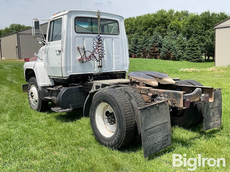 1987-ford-l8000-image-7