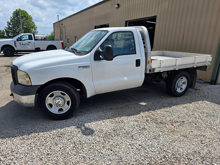 2005-ford-f350-image-5