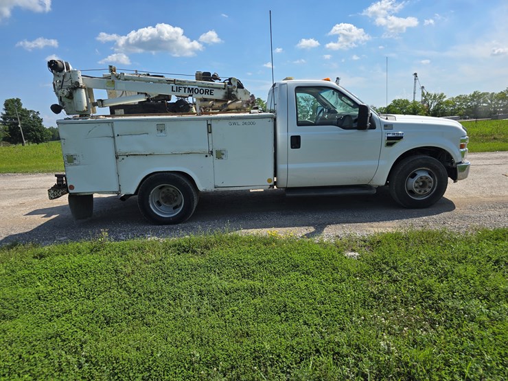 2008-ford-f350-image-37